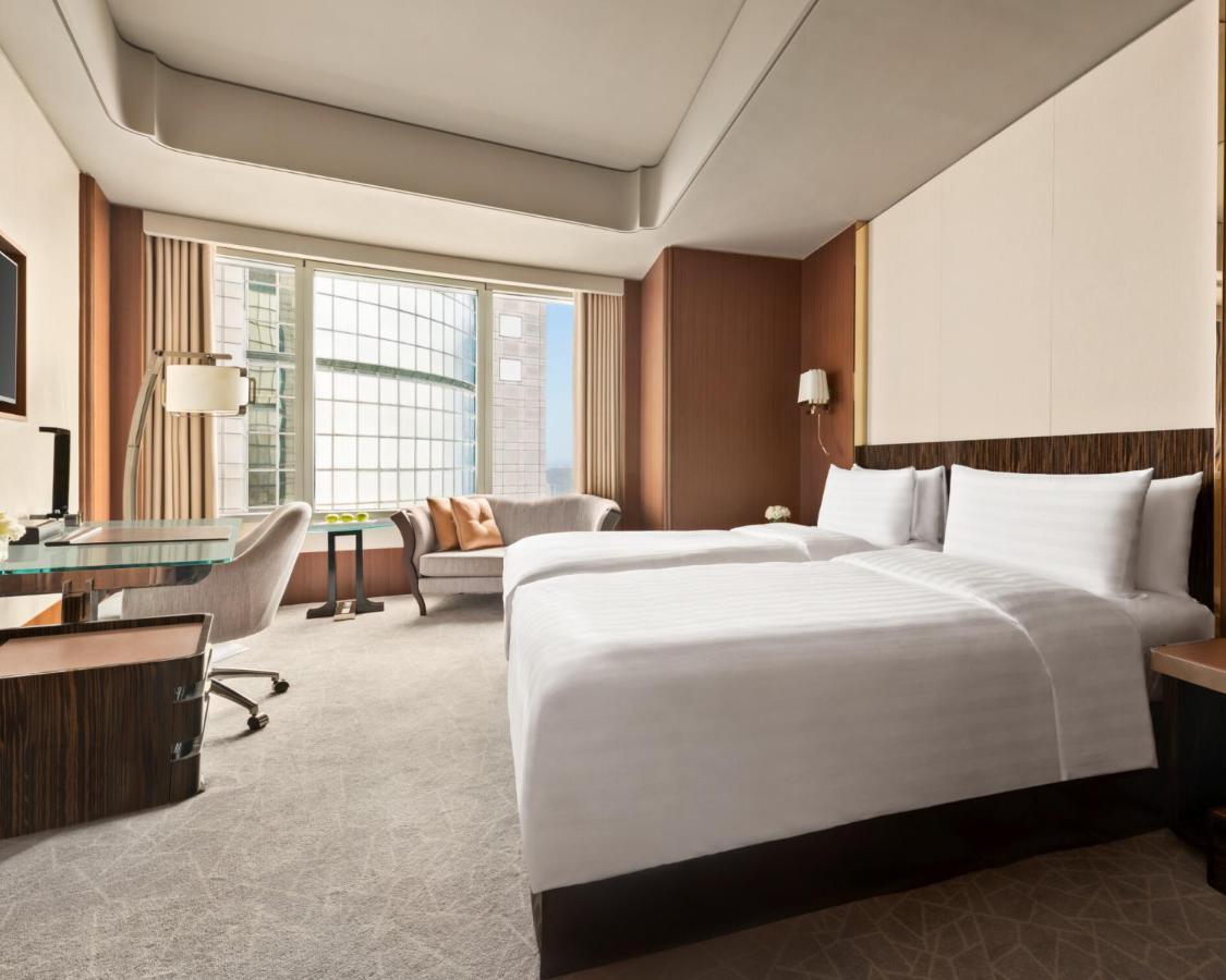 Shangri-La Far Eastern, Taipei Exterior photo Deluxe Room